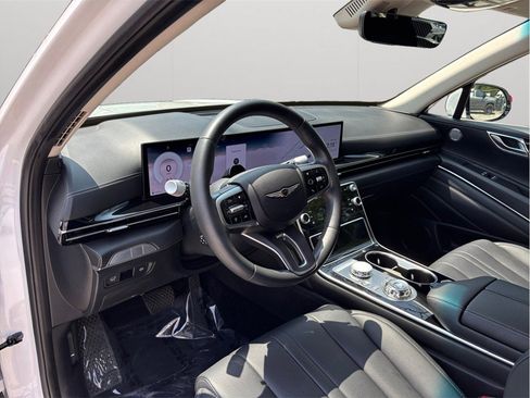 Used 2025 Genesis GV80 AWD 2.5T Standard image 3