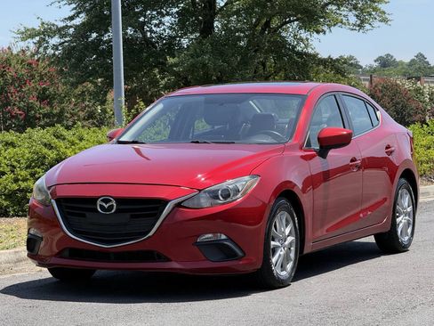 Used 2014 MAZDA MAZDA3 i Grand Touring FWD image 2
