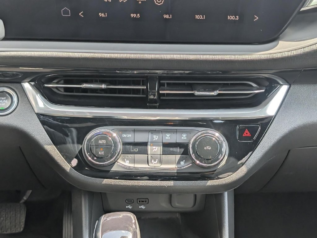 Used 2024 Buick Envista Sport Touring w/ Convenience I Package FWD image 19