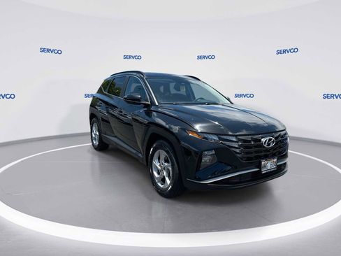 Used 2024 Hyundai Tucson SEL FWD image 2