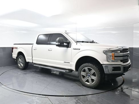 Used 2018 Ford F150 Lariat w/ FX4 Off-Road Package AWD/4WD image 3