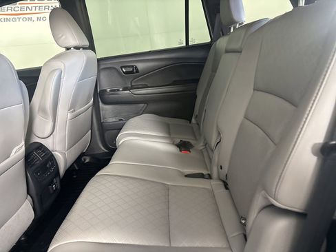Used 2023 Honda Passport Elite image 25