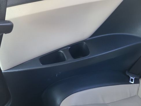 Used 2016 Honda Civic Touring image 27
