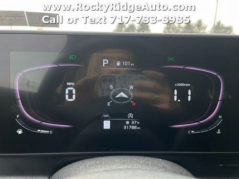 Used 2023 Kia Sportage EX image 14