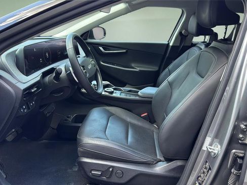 Used 2022 Kia EV6 Wind AWD/4WD image 11