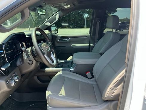Used 2025 GMC Sierra 1500 SLT w/ SLT Premium Package AWD/4WD image 5