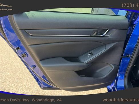 Used 2022 Honda Accord Sport image 11