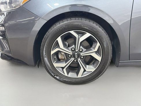 Used 2020 Kia Forte LXS FWD image 30
