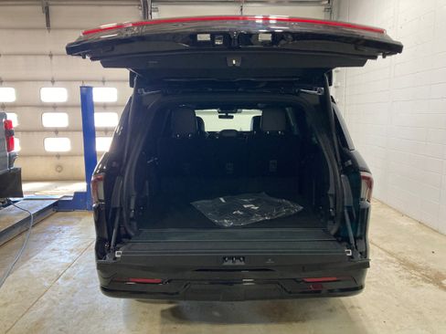 Used 2026 Lincoln Navigator L Reserve w/ Jet Appearance Package AWD/4WD image 15