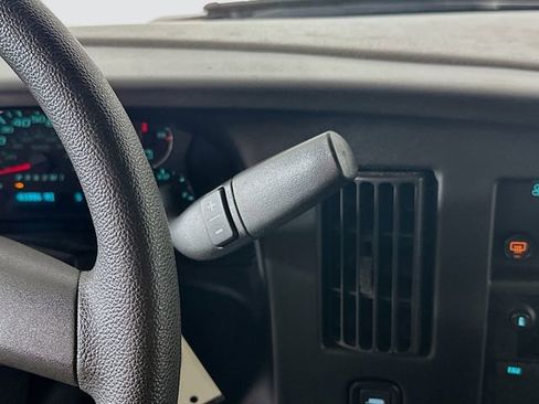 Used 2017 Chevrolet Express 2500 LT w/ LT Preferred Equipment Group image 16