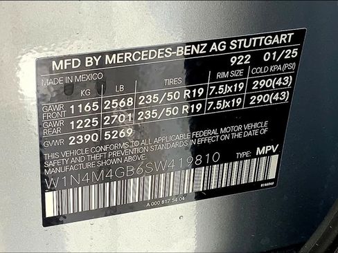 New 2025 Mercedes-Benz GLB 250 GLB 250 image 15