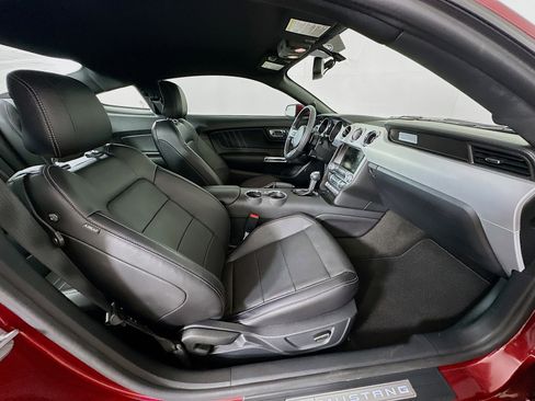 Used 2015 Ford Mustang GT Premium RWD image 27
