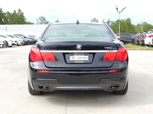Used 2012 BMW 750Li xDrive image 6