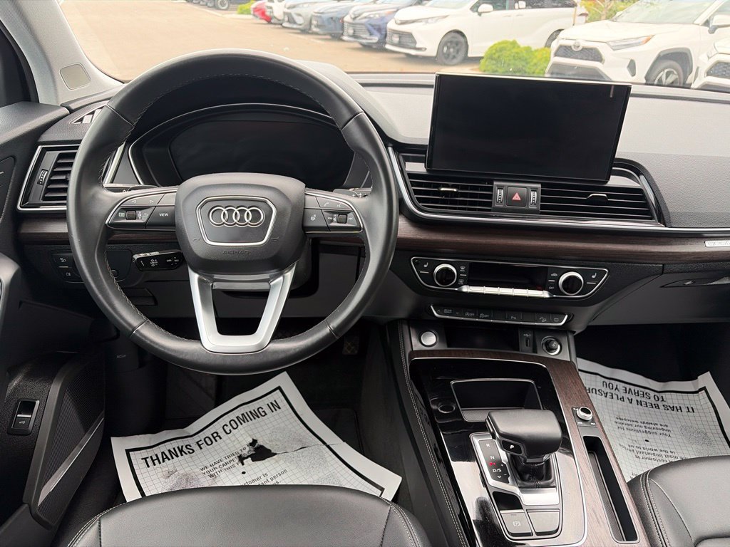 Used 2025 Audi Q5 2.0T Premium Plus w/ Premium Plus Package AWD/4WD image 22