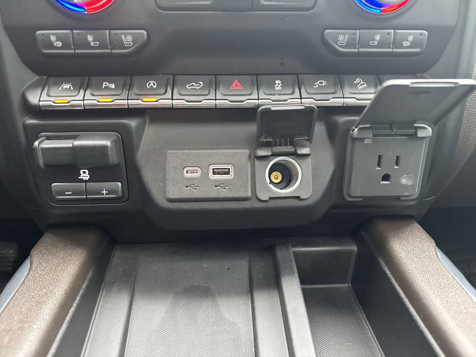 Certified 2020 GMC Sierra 1500 Denali w/ Denali Ultimate Package AWD/4WD image 48