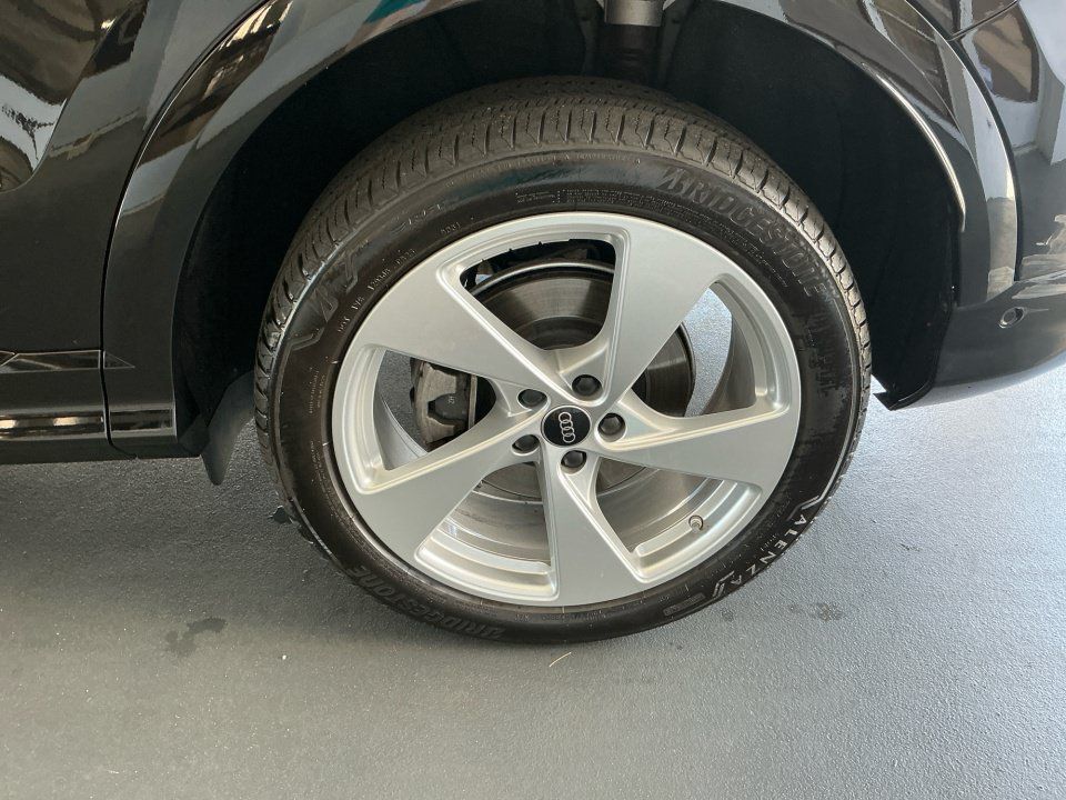 Certified 2025 Audi Q5 Premium w/ Premium Plus AWD/4WD image 27