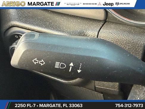 Used 2023 Jeep Wrangler Unlimited Sport AWD/4WD image 32