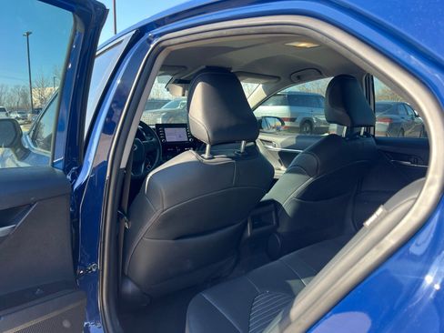 Used 2024 Toyota Camry SE image 14