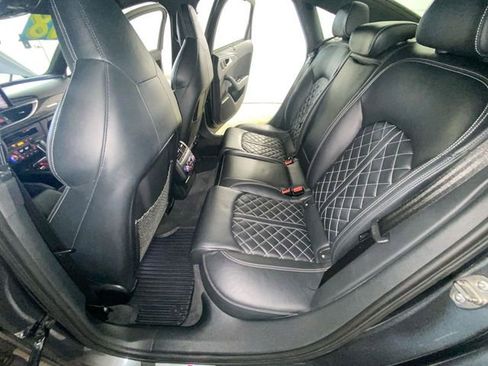Used 2018 Audi S6 Prestige w/ Prestige Package image 28