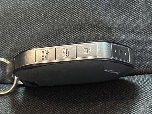 Used 2025 Kia K4 FWD image 21