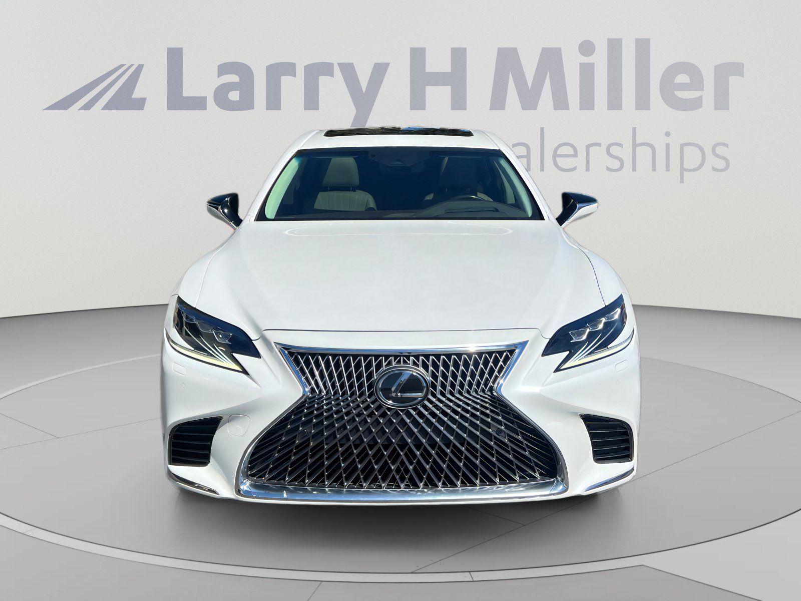 Used 2018 Lexus LS 500 AWD image 8