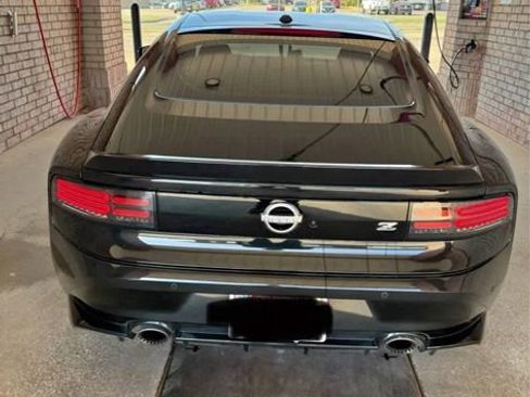 Used 2024 Nissan Z Performance w/ Floor Mat Package image 4