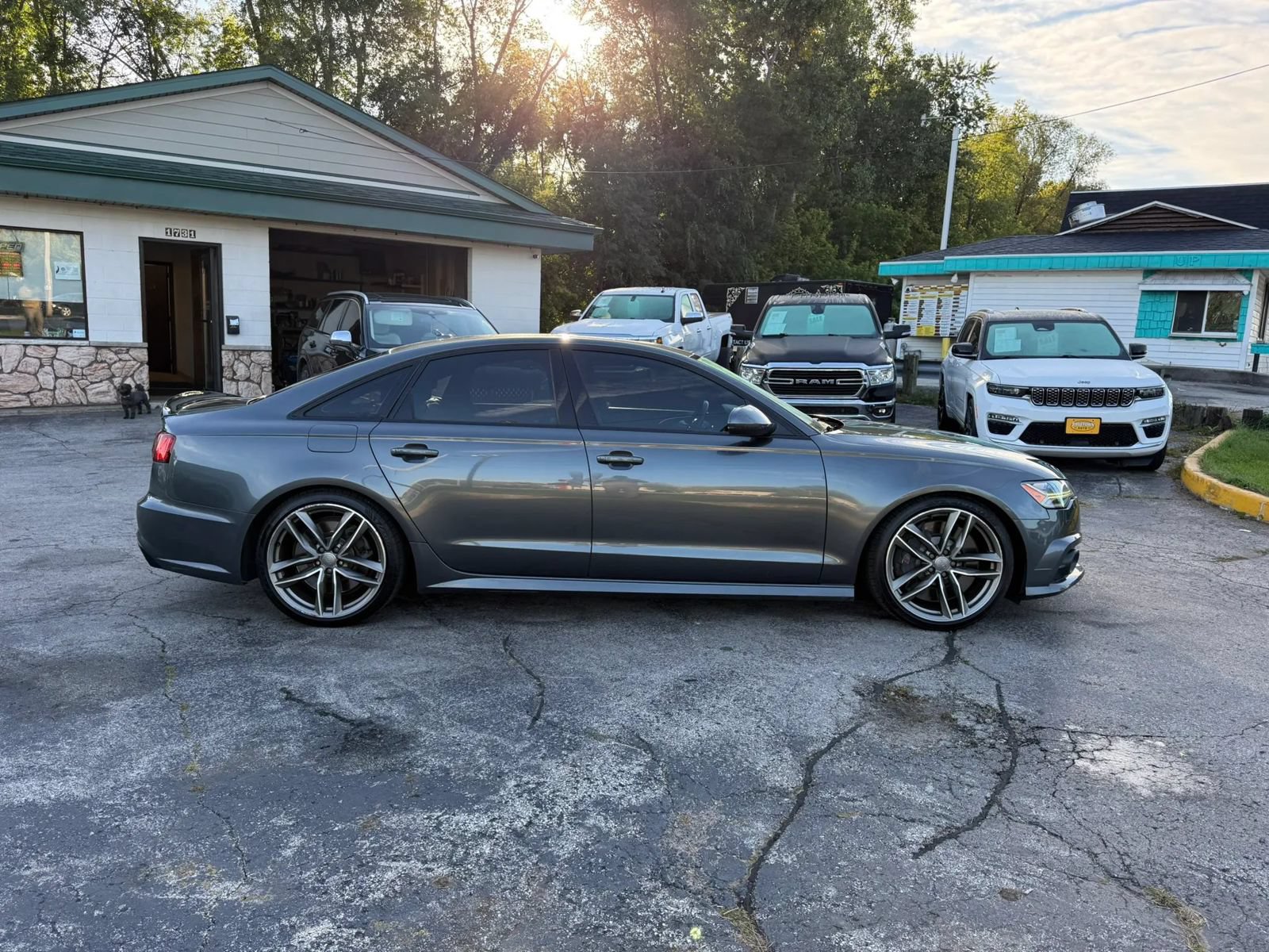 Used 2016 Audi S6 Premium Plus w/ S6 Sport Package AWD/4WD image 5