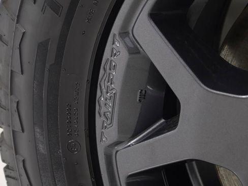 Used 2023 Honda Pilot TrailSport image 21