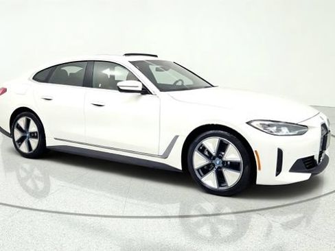 Used 2023 BMW i4 eDrive35 w/ Premium Package RWD image 1