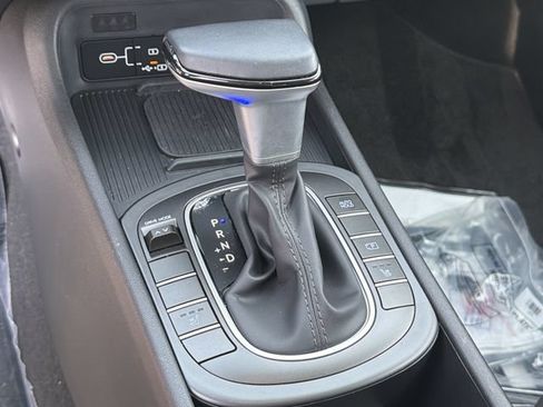 Certified 2026 Hyundai Kona SEL Sport FWD image 33