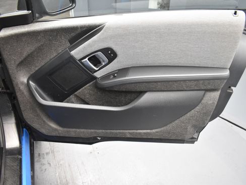 Used 2016 BMW i3 w/ Range Extender RWD image 8