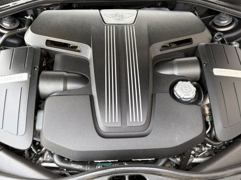 Used 2017 Bentley Continental GT image 41