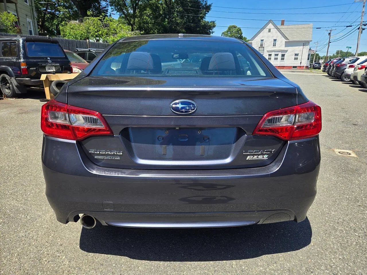 Used 2017 Subaru Legacy 2.5i Premium AWD/4WD image 7