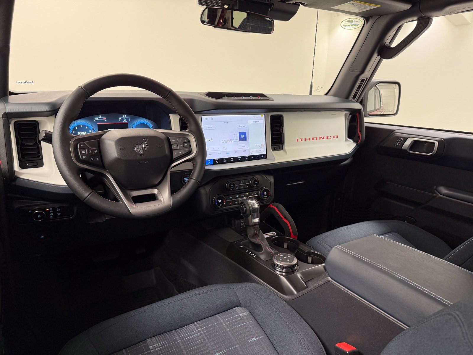 New 2026 Ford Bronco Heritage Edition AWD/4WD image 24