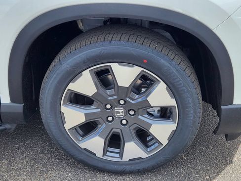 New 2026 Honda Pilot Elite image 9