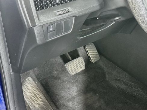 Used 2023 Honda CR-V EX image 16