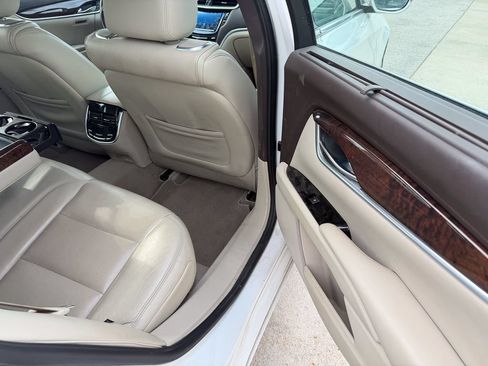 Used 2016 Cadillac XTS Premium FWD image 15