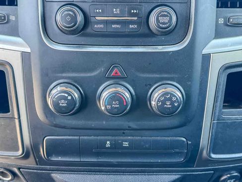 Used 2013 RAM 1500 Classic SLT RWD image 15