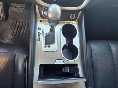 Used 2016 Nissan Murano SV FWD image 28
