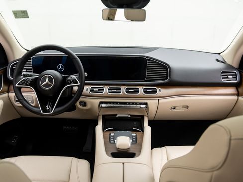 Certified 2026 Mercedes-Benz GLE 350 4MATIC image 11