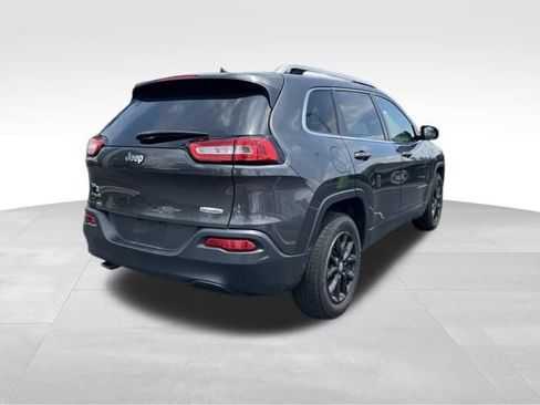 Used 2014 Jeep Cherokee Latitude AWD/4WD image 7