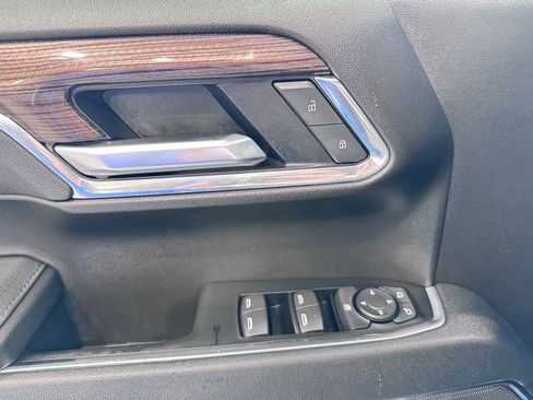 Certified 2025 Chevrolet Silverado 1500 LT AWD/4WD image 21
