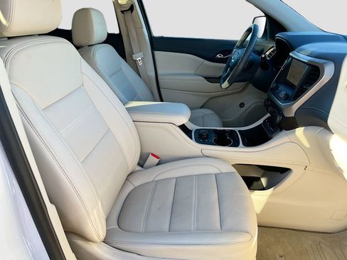 Used 2023 GMC Acadia Denali w/ Denali Ultimate Package image 31