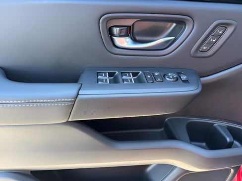 Certified 2024 Honda Pilot EX-L image 24