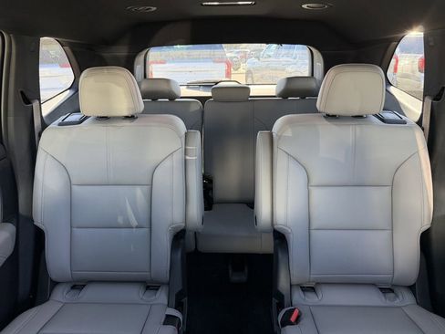 New 2026 GMC Acadia Elevation w/ Elevation Premium Package FWD image 22