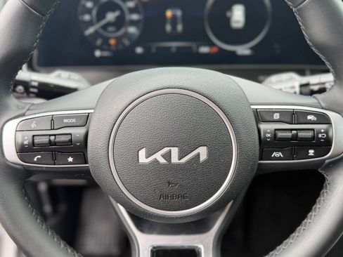 Certified 2024 Kia Sportage SX FWD image 40