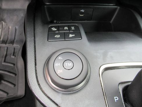 Used 2019 Ford Ranger XL w/ FX4 Off-Road Package image 25