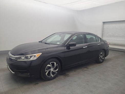 Used 2016 Honda Accord LX image 2