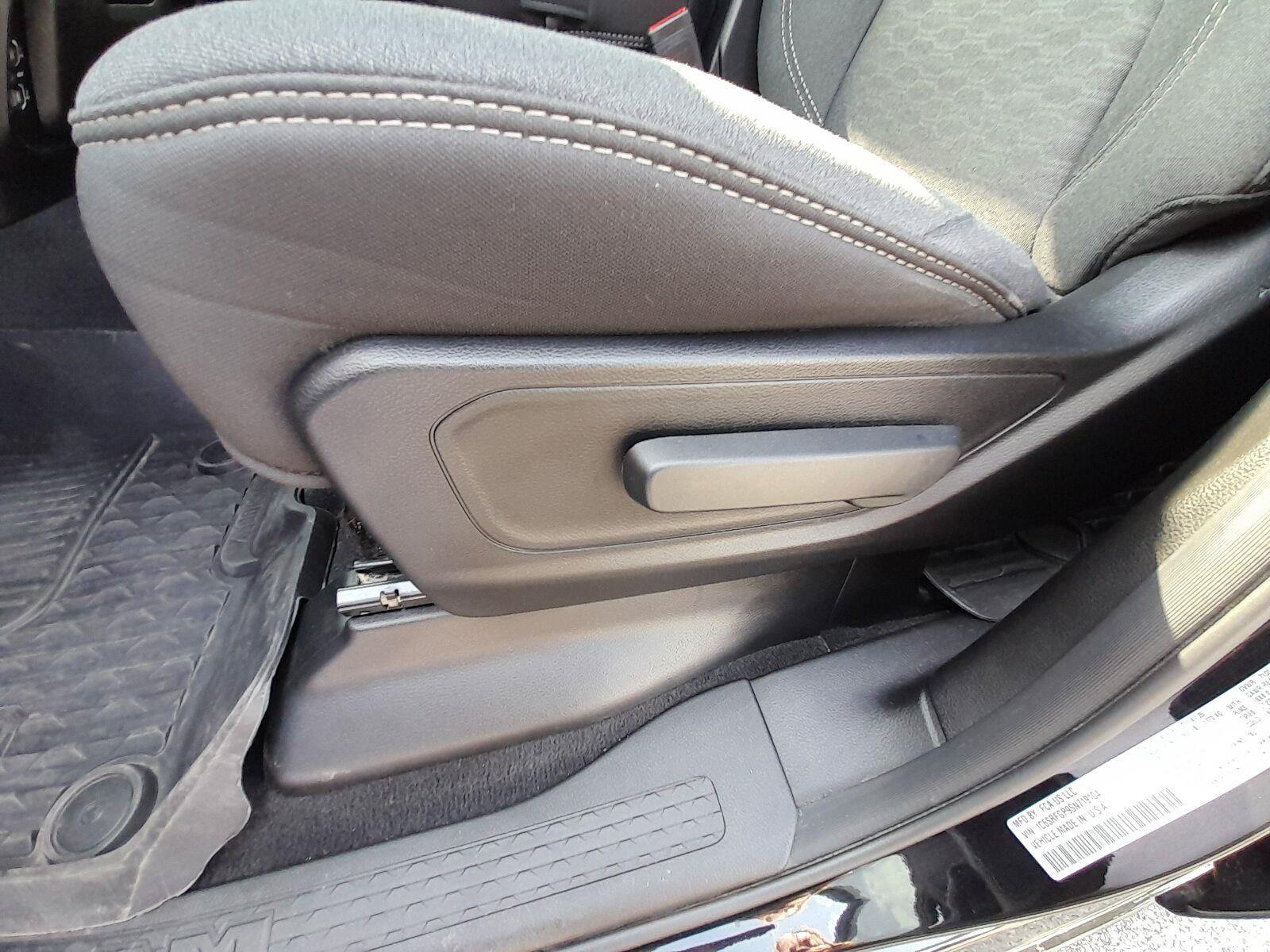 Used 2025 RAM 1500 Warlock AWD/4WD image 37