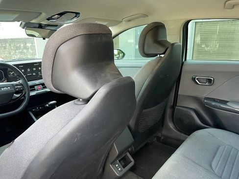 Used 2025 Kia K4 EX FWD image 26